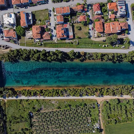 The House Next To The Canal !