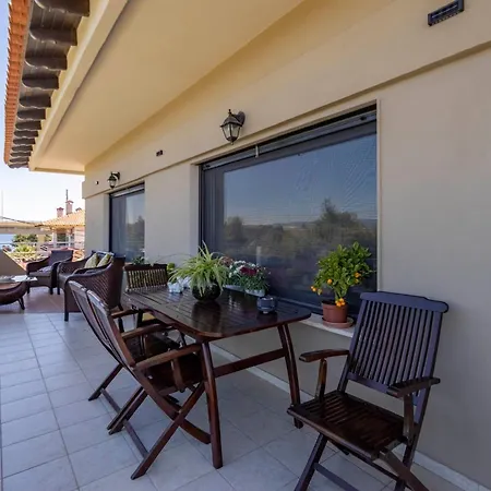 דירה The House Next To The Canal ! *